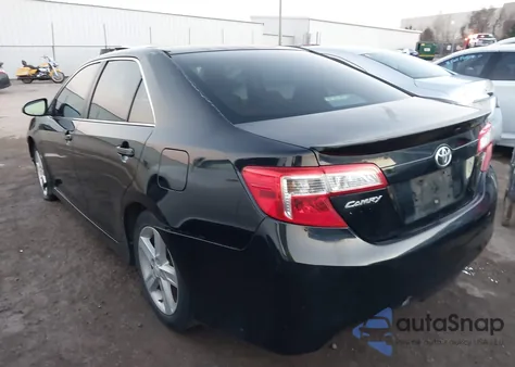 2012 Toyota Camry Se z USA, uszkodzony, nr VIN 4T1BF1FK6CU153125